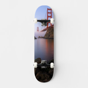 USA, California, San Francisco. Golden Gate Skateboard