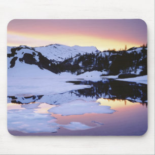 USA, California, Sierra Nevada Mountains. The Mouse Pad