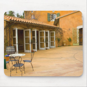 USA, California, Sonoma Valley, Patio at Viansa Mouse Pad