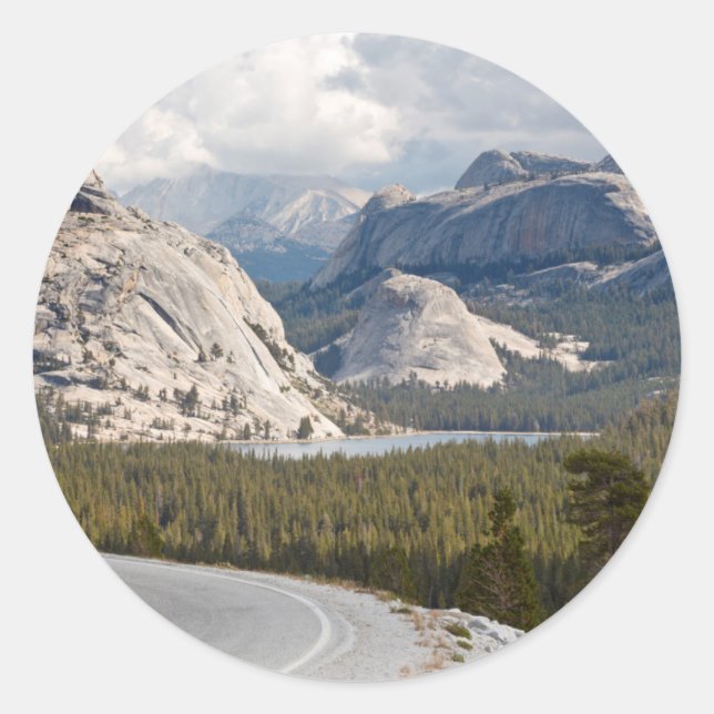 USA, California, Yosemite National Park Classic Round Sticker (Front)