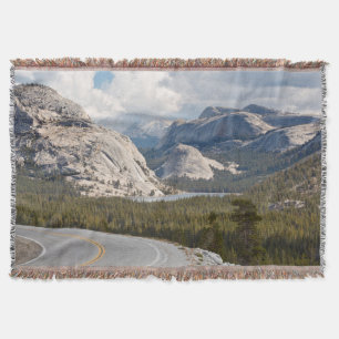 USA, California, Yosemite National Park Throw Blanket