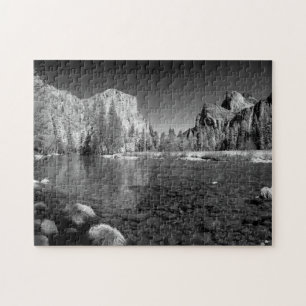 USA, California. Yosemite Valley View Jigsaw Puzzle