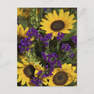 USA, close-up of bridal flower arrangement, Postcard