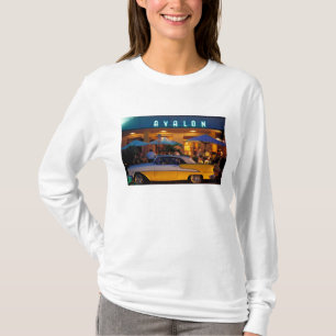 USA, FL, Miami, South Beach at night. T-Shirt