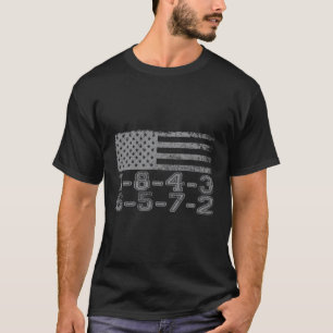 Usa Flag 18436572 Firing Order Small Block Engine  T-Shirt