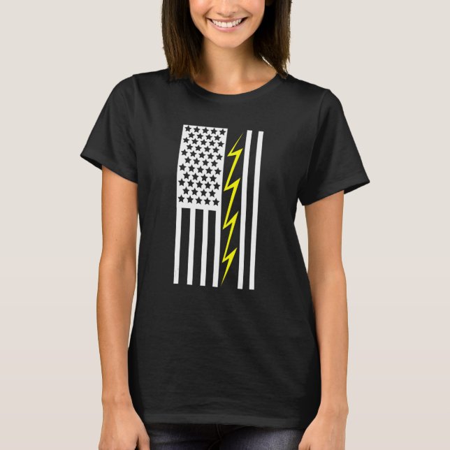 Usa Flag Electrical Electricity Engineering Electr T-Shirt (Front)