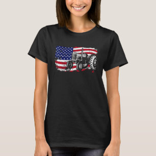 USA Flag Tractor Barnyard Harvest Farming Barn Cat T-Shirt