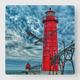 USA, Grand Haven, Michigan, lighthouse Square Wall Clock