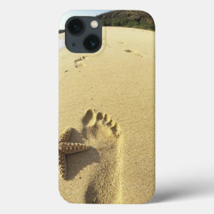 USA, Hawaii, Maui, Makena Beach, Footprint and iPhone 13 Case