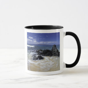 USA, Hawaii, Maui, Maui, Makena Beach, Surf on Mug