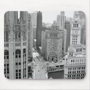 USA, IL, Chicago, Loop from Hotel Mouse Pad