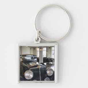 USA, Indiana, Auburn: Auburn, Cord, Duesenberg 6 Key Ring
