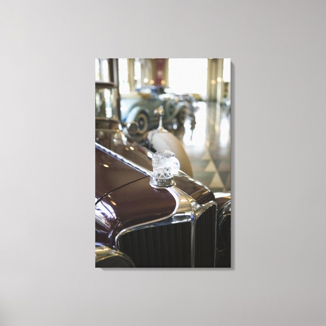 USA, Indiana, Auburn: Auburn, Cord, Duesenberg 9 Canvas Print (Front)