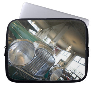 USA, Indiana, Auburn: Auburn, Cord, Duesenberg Laptop Sleeve