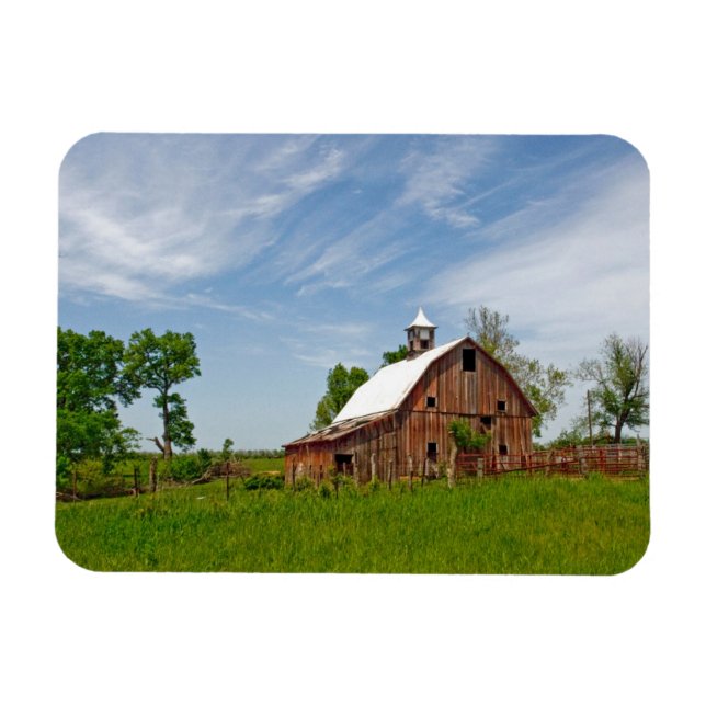USA, Kansas. Old Red Barn Magnet (Horizontal)