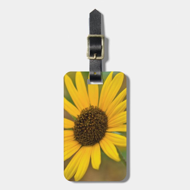 USA, Kansas. Wild Sunflower Luggage Tag (Front Vertical)
