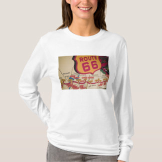 USA, Kentucky, Bowling Green: National Corvette 5 T-Shirt