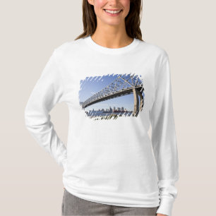 USA, Louisiana, New Orleans. Skyline from the 2 T-Shirt