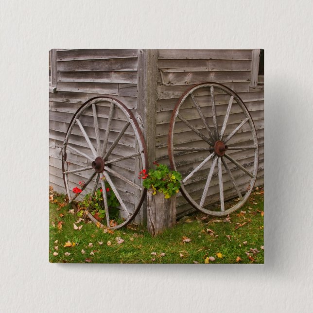 USA, Main. Wagon Wheels 15 Cm Square Badge (Front)