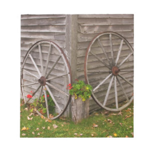 USA, Main. Wagon Wheels Notepad