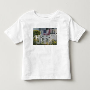 USA, Massachusettes, Gloucester: Patriotic Fence Toddler T-Shirt