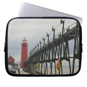 USA, Michigan, Lake Michigan Shore, Grand Haven: Laptop Sleeve