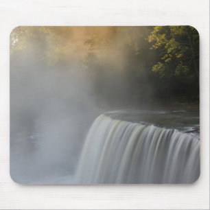 USA, Michigan, Upper Peninsula. Autumn sunrise Mouse Pad