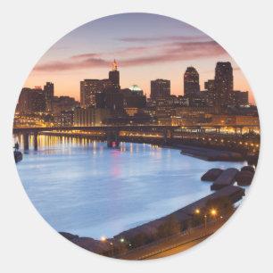 USA, Minnesota, Minneapolis, St. Paul 2 Classic Round Sticker