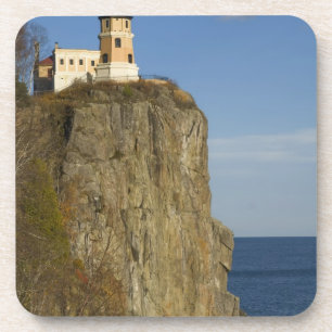 USA, Minnesota.  Split Rock Lighthouse on Lake Coaster