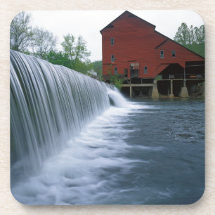 USA, Missouri, Ozark County, Rockbridge Mill Coaster