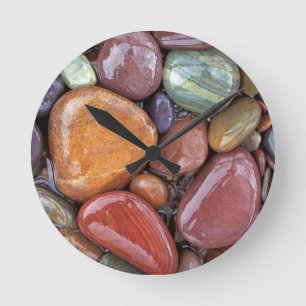 USA, Montana, Clark Fork River, Stones 2 Round Clock