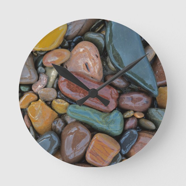 USA, Montana, Clark Fork River, Stones Round Clock (Front)