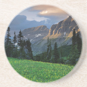 USA, Montana, Glacier National Park, Logan Pass Coaster