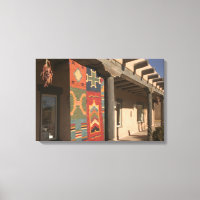 USA, New Mexico, Taos: Navaho Rug Gallery Kit