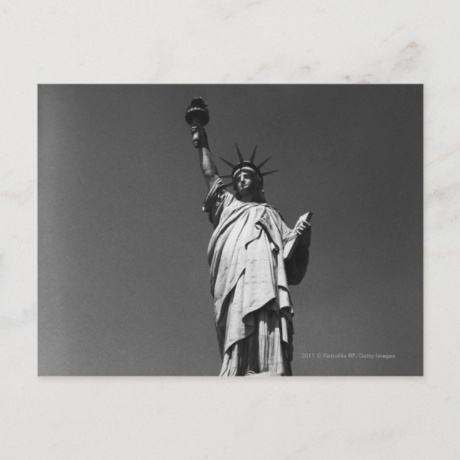 USA New York City Statue of Liberty Postcard (Front)