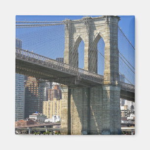 USA, New York, New York City. Brooklyn Bridge Magnet