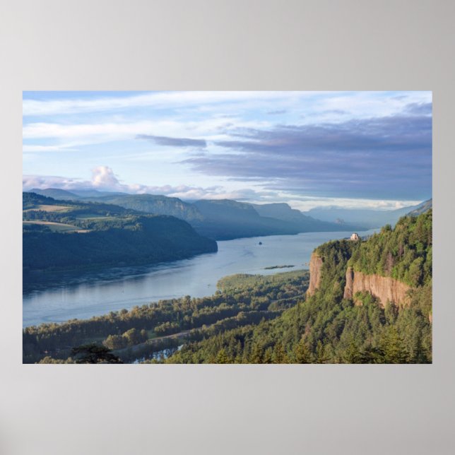 USA, Oregon, Columbia River Gorge, Vista House Poster (Front)