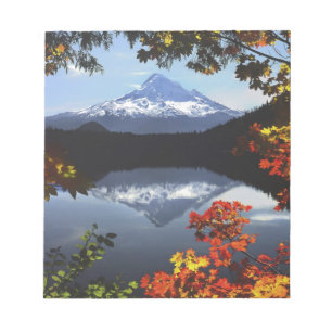 USA, Oregon, Mt. Hood National Forest. Notepad