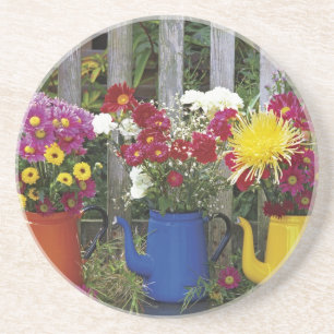 USA, Oregon, Portland. Antique enamelware Coaster