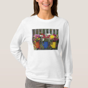 USA, Oregon, Portland. Antique enamelware T-Shirt
