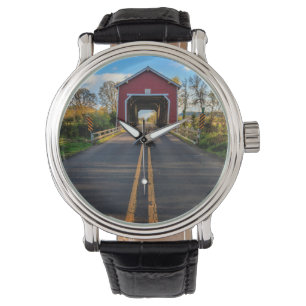 USA, Oregon, Scio, Shimanek Bridge 2 Watch