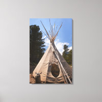 USA, South Dakota, Traditional Indian teepee