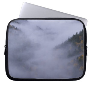 USA, Tennessee. Great Smokey Mountains National Laptop Sleeve