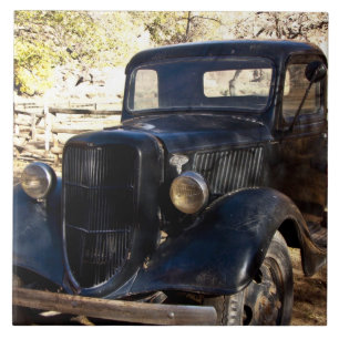 USA, Utah, Capitol Reef National Park, Scenic Tile
