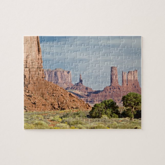 USA, Utah, Monument Valley Navajo Tribal Park. Jigsaw Puzzle (Horizontal)