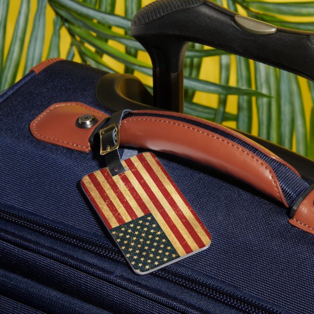 USA Vintage Grunge Flag Luggage Tag (Front Insitu 1)