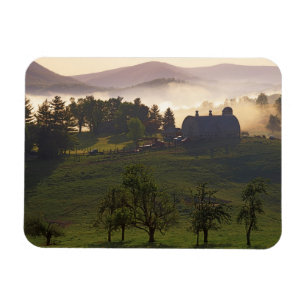 USA, Virginia, Giles County, Farm Magnet