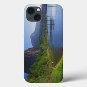 USA, Washington, Beacon Rock State Park, Beacon iPhone 13 Case