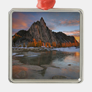USA, Washington, Cascade Mountains. Prusik Metal Tree Decoration
