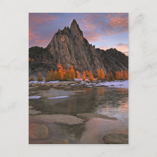 USA, Washington, Cascade Mountains.  Prusik Peak Postcard